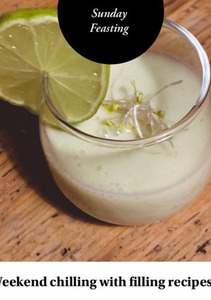 A picture of Apple smoothy.