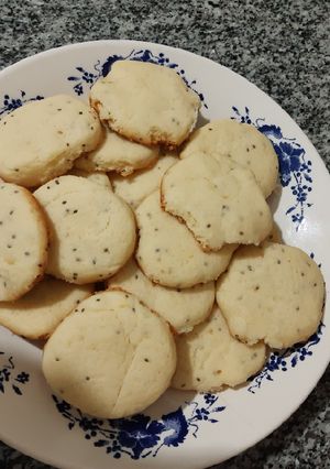 Una foto de Galletitas de limón y chía