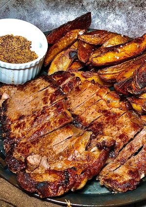 Hình của món Steak Ăn Kèm Khoai Tây Chiên Mỡ Vịt.