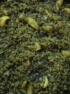 Una foto de Arroz integral negro con sepia