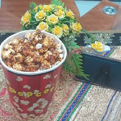 A picture of Caramel popcorn.