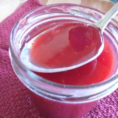 A picture of Strawberry Melba Sauce.