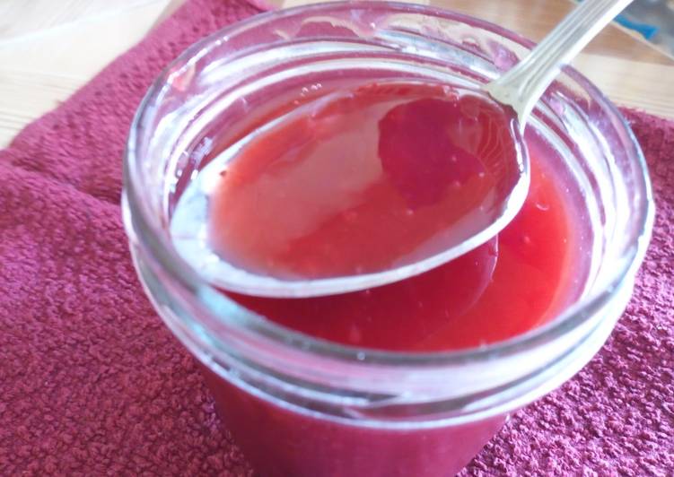 Steps to Prepare Perfect Strawberry Melba Sauce