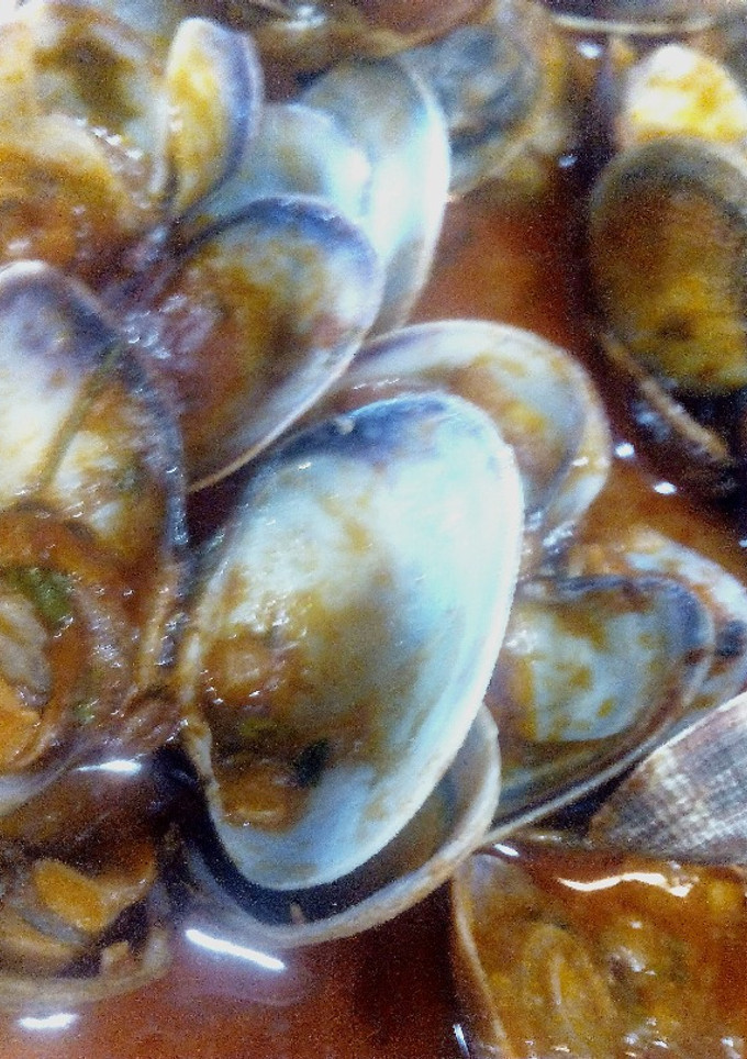 Una foto de Almejas a la marinera