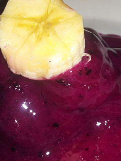 Una foto de Helado natural de pitahaya y banano