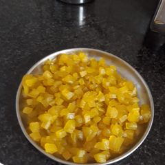 A picture of Tutti frutti.