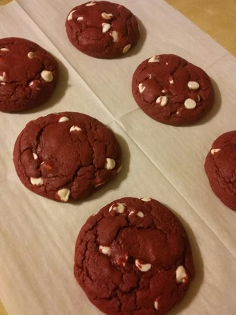 Recipe White Chocolate Chip Red Velvet Cookies (from cake mix) the Can Spoil the Tongue Perfect