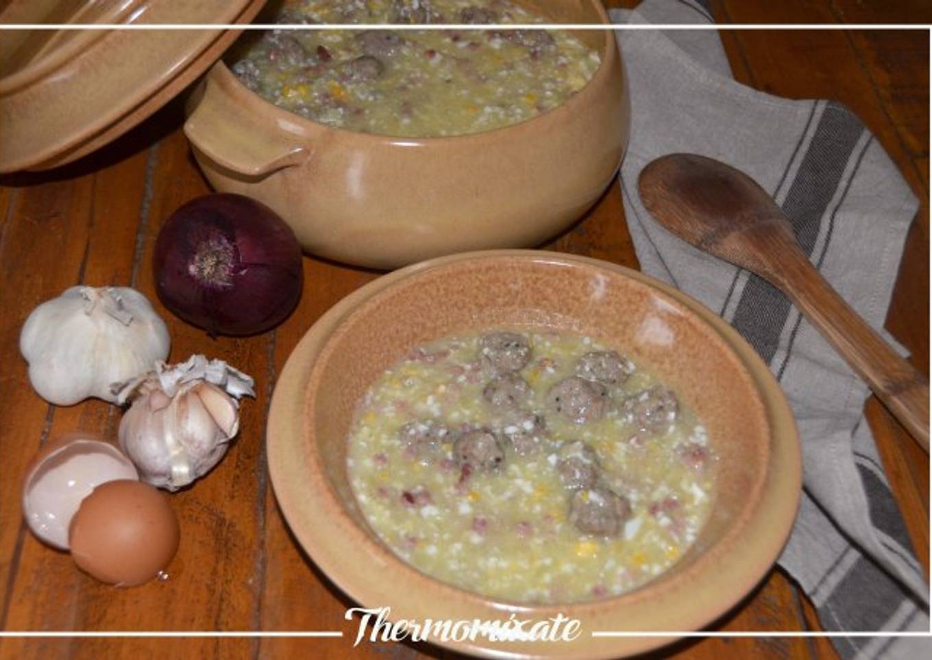 Sopa de albondiguillas con Thermomix