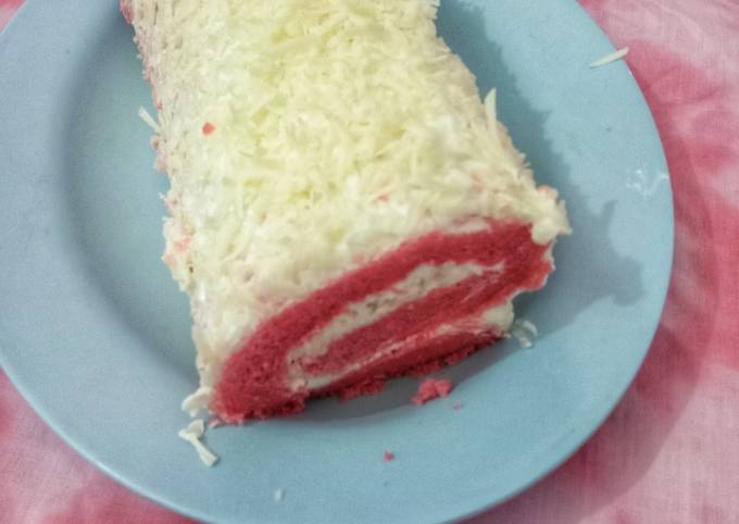 Recipe: Perfect Strawberry Roll Cake