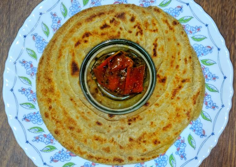 Lachcha Paratha