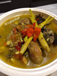 Foto resep Asem-asem ayam kuah kuning
