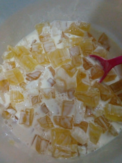 Una foto de Ensalada de gelatina de piña