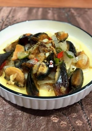Gambar Telur Century Goreng Halia