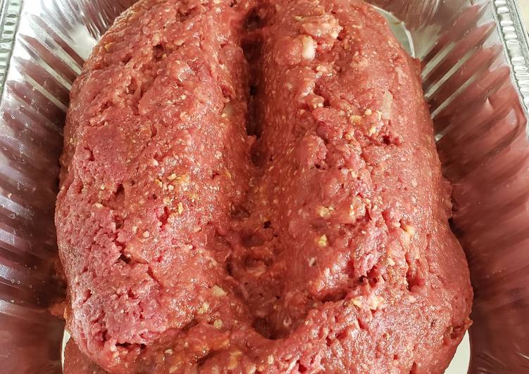 Simple Way to Prepare Homemade Meaty Meatloaf