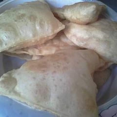A picture of Halwa,poori,Choly ke tarkari Made By Shaheen Ali.