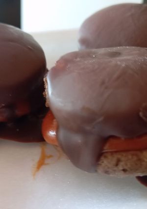 Una foto de Alfajores veganos tipo mar del plata versión 2025