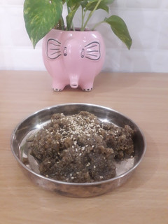 ઘઉં નું ઠેઠું (Ghau Thethu Recipe In Gujarati) રેસીપી મુખ્ય ફોટો