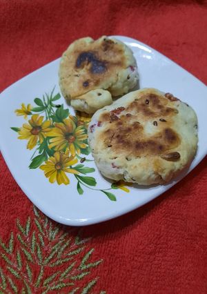 Una foto de Pancitos con salame y semillas