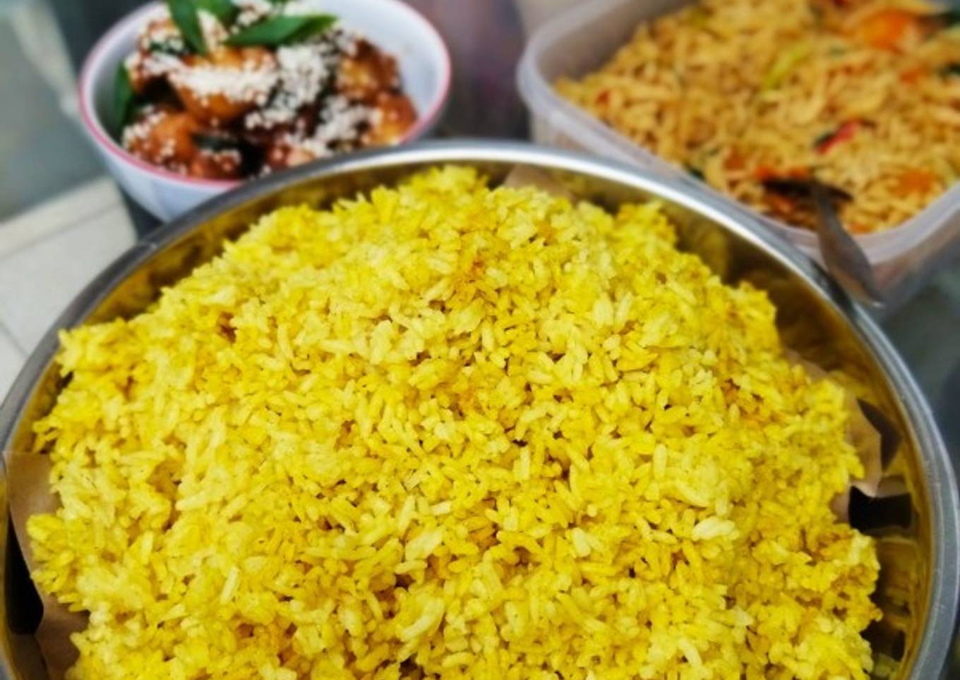 Nasi Kuning khas Manado (bumbu Bango)