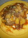 Polenta con salsa bolognesa