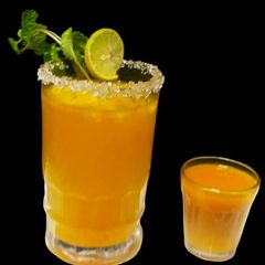A picture of Ripe mango lemonade.