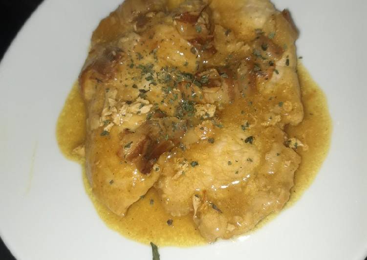 Scaloppine di maiale con curry e pancetta