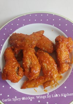 Foto resep Garlic Spicy Chicken Wings By Lun's Kitchen
