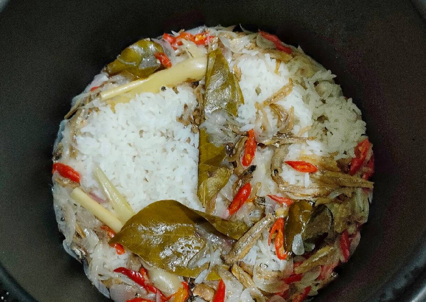 Nasi Liwet Rice Cooker