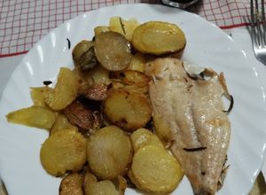 Foto di Filetti di orata con patate