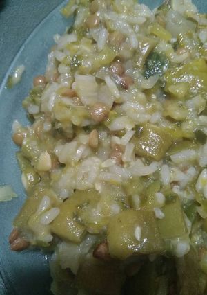 Una foto de Revoltijo de sabor 🍛 veguie full