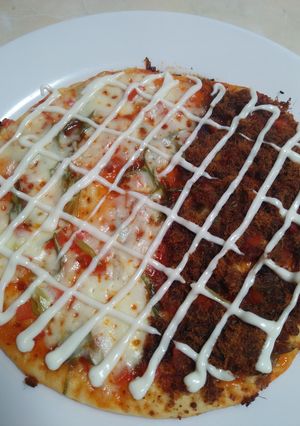 Foto resep Pizza Rumahan (tanpa oven)