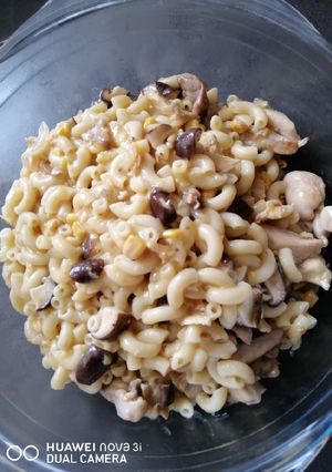 A picture of Chicken Corn Pasta.