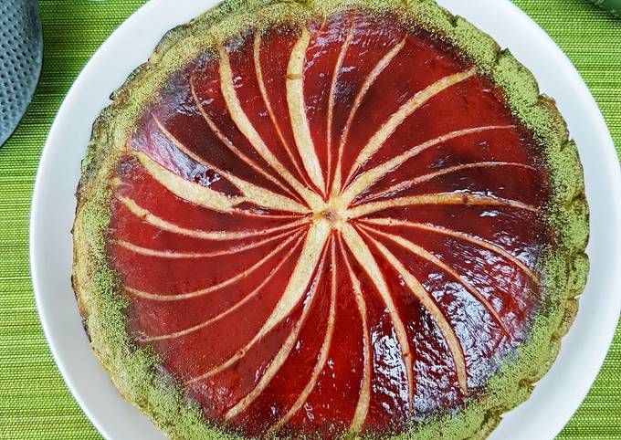 Galette au thé matcha et confiture de cerises