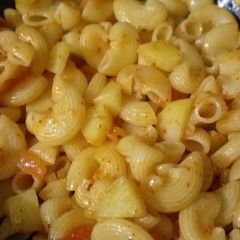 A picture of Macaroni.