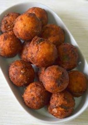 A picture of Ripped banana balls.