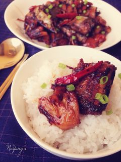 Hình của món Cá thu đao kho chua cay.
