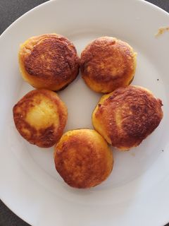 Una foto de Papas doradas con restos de puré