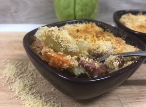 Une photo de Gratin chayote (ou chouchou) patate douce bacon