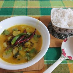 A picture of Masoor Dal with Radish.