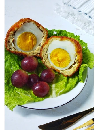 Langkah Mudah untuk Menyiapkan Resep  Scotch egg yang Menggugah Selera, Lezat Sekali