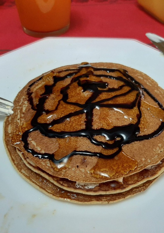 Una foto de Fiyuelas, crepes o panqueques