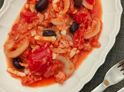 Una foto de ensalada de tomate que manchego