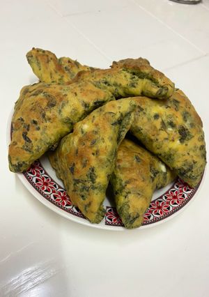 صورة لوصفة فطاير زعتر اخضر