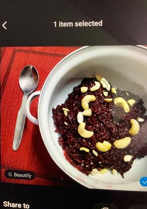 A picture of Beetroot halwa-a nutritious dessert for children.