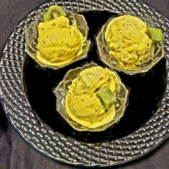 A picture of Pina Kiwi Ice cream.