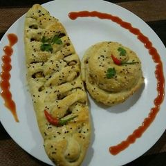 A picture of Chicken Bread💛.