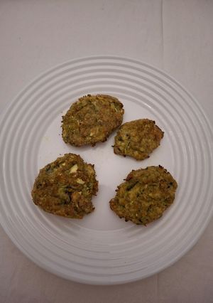 Foto di Polpette di zucchine in friggitrice ad aria con farina integrale