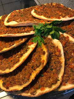 صورة لوصفة صفيحة (لحم بعجين)