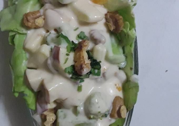 Waldorf salad