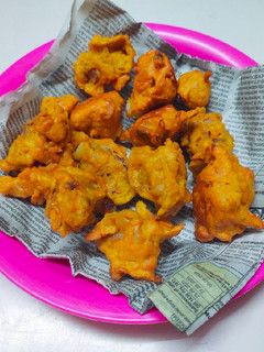 A picture of Leftover chapati pakoda.